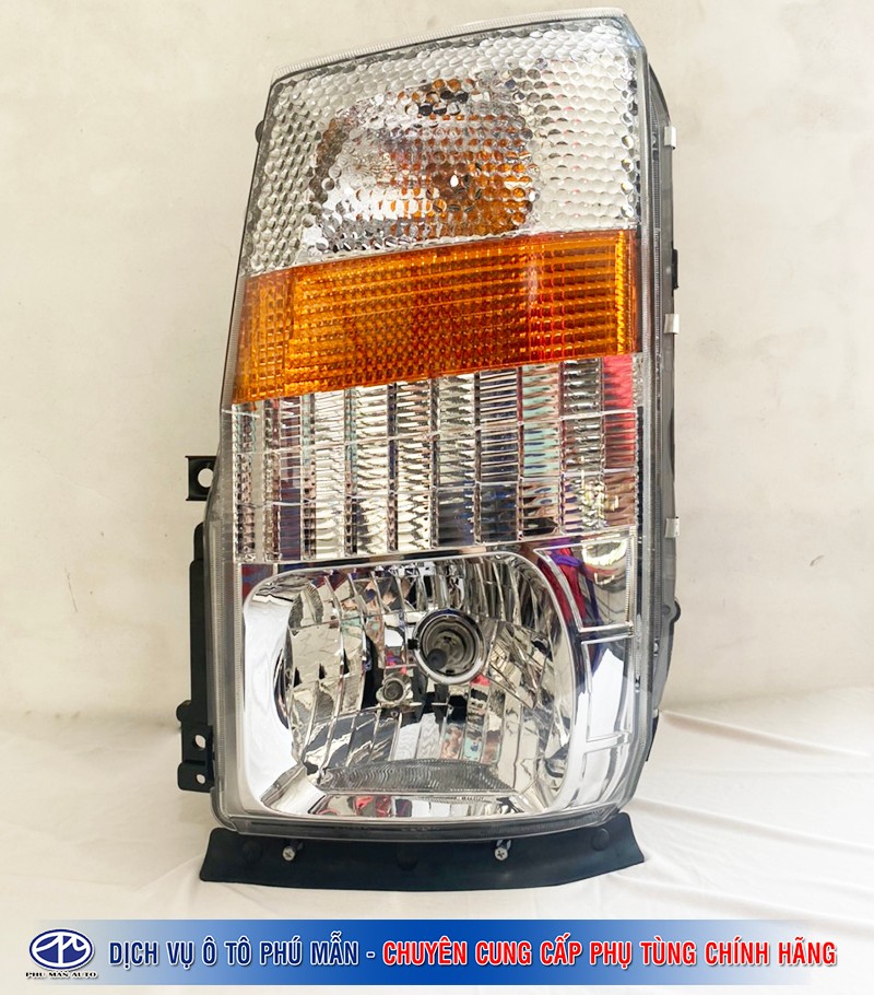 Đèn pha JAC N350-N800-N900 - Xe Tải Phú Mẫn - Công Ty Cổ Phần Thương Mại Dịch Vụ Phú Mẫn